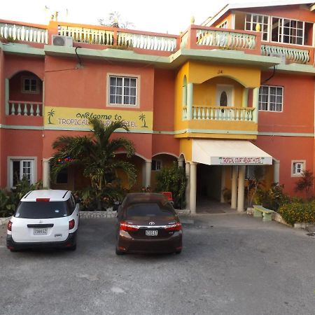Tropical Court Hotel Montego Bay Extérieur photo